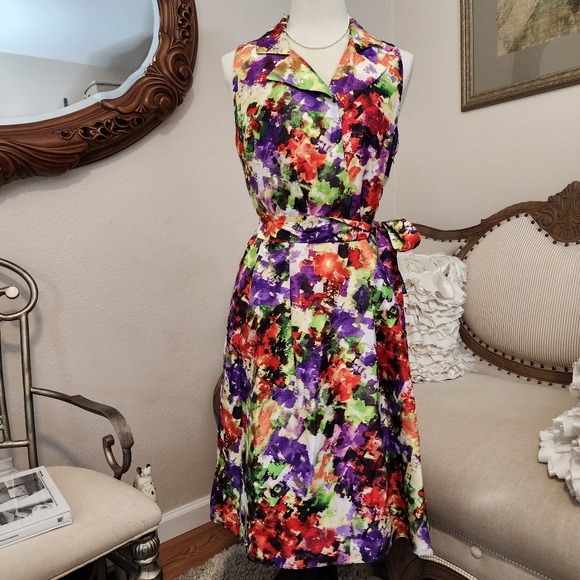 WardorbeA Multi Color Faux Wrap Dress With Belt - Picture 3 of 14